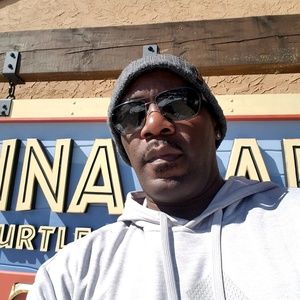 Meet your Posher, Ewan